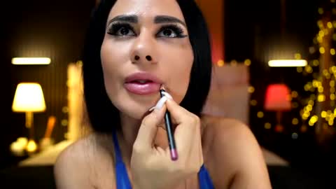 LoretteLorena online show from August 6, 2026, 4:25 am