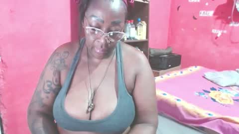 loretybighot online show from December 22, 2025, 1:08 pm