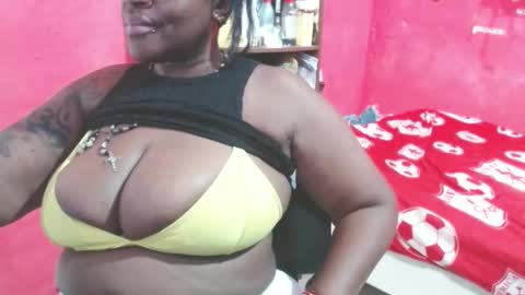 loretybighot online show from May 3, 2026, 3:51 pm