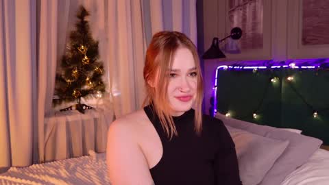 Lori online show from December 15, 2024, 10:47 pm