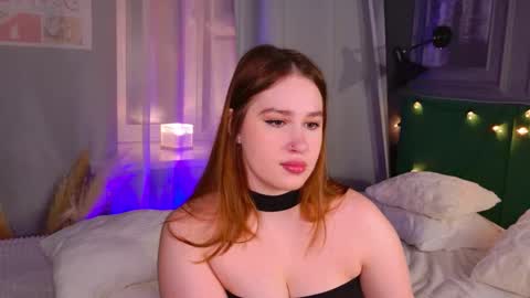 Lori online show from October 12, 2025, 6:29 pm