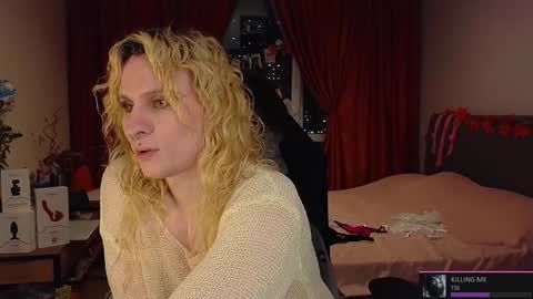 Snapshot of lori_myaf chatting on December 20, 2024, 2:05 pm Lori ----------------------------------- online show from December 20, 2024, 2:05 pm