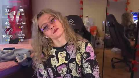 Snapshot of lori_myaf chatting on September 24, 2025, 3:15 pm Lori ----------------------------------- online show from September 24, 2025, 3:15 pm