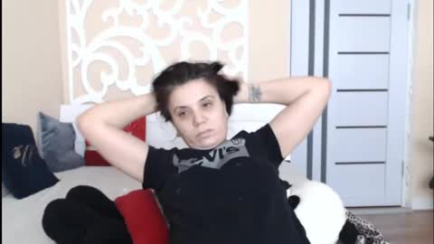 Snapshot of lorragrey chatting on February 4, 2025, 11:49 am LorraGrey online show from February 4, 2025, 11:49 am