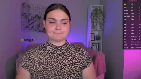 Snapshot of lorraine_carter chatting on September 10, 2025, 7:58 pm Lora for u online show from September 10, 2025, 7:58 pm