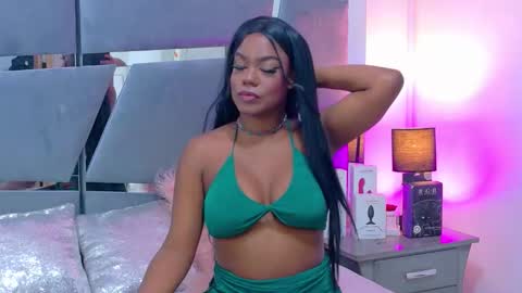 Snapshot of lorraine_johnson chatting on February 27, 2026, 6:30 pm lorraine_johnson online show from February 27, 2026, 6:30 pm