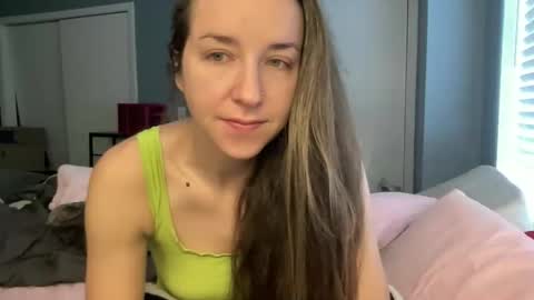 lothlori online show from February 9, 2026, 2:10 pm