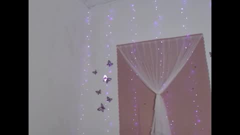 Snapshot of lou_anna02 chatting on March 12, 2026, 6:47 pm lou_anna02 online show from March 12, 2026, 6:47 pm