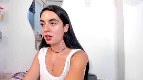 instagram  online show from January 17, 2026, 9:51 pm