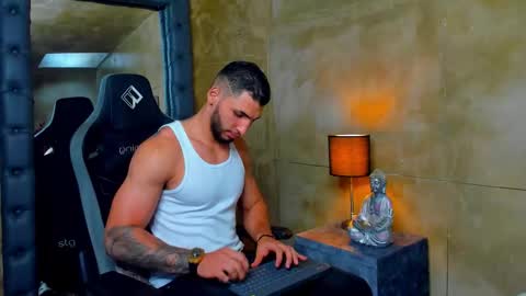 Louis online show from September 18, 2025, 9:39 pm