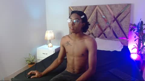 Louis Valdz online show from December 5, 2024, 9:17 pm