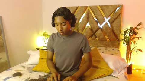 Louis Valdz online show from January 13, 2025, 8:15 pm