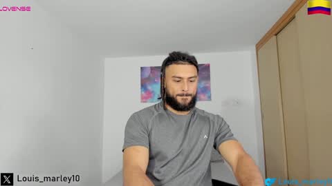 louis_marley_ online show from December 4, 2024, 10:30 pm