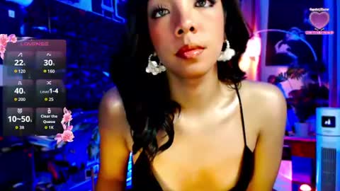 Louisa online show from June 18, 2026, 3:18 am