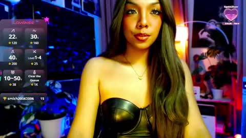 Louisa online show from June 22, 2026, 3:25 am