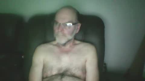 louism13 online show from April 6, 2026, 2:53 am