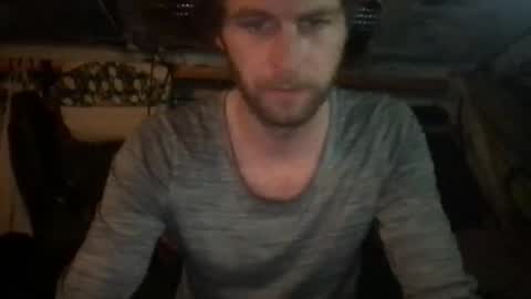 Snapshot of louisxxx077 chatting on March 17, 2026, 12:37 am louisxxx077 online show from March 17, 2026, 12:37 am