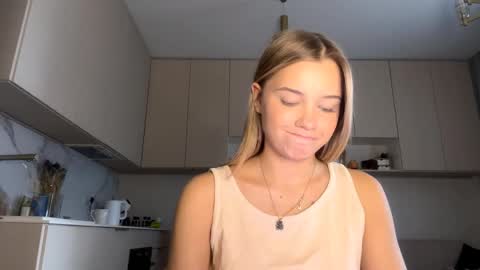 Snapshot of lourapimenta chatting on April 10, 2026, 1:16 pm Eliza online show from April 10, 2026, 1:16 pm