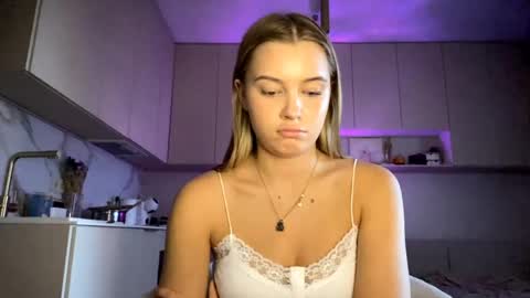Snapshot of lourapimenta chatting on April 21, 2026, 4:12 pm Eliza online show from April 21, 2026, 4:12 pm