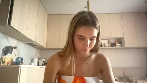 Snapshot of lourapimenta chatting on May 25, 2026, 2:45 pm Eliza online show from May 25, 2026, 2:45 pm