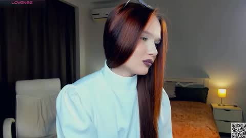 Brook and Del online show from October 28, 2025, 5:15 pm