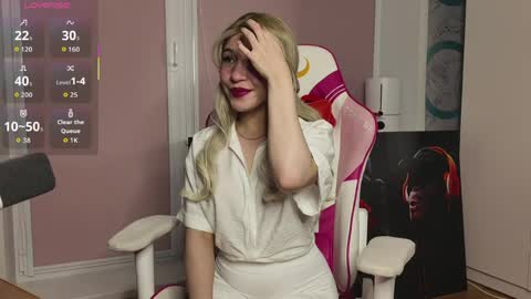 Snapshot of lovamanda chatting on May 21, 2026, 9:44 pm lovamanda online show from May 21, 2026, 9:44 pm