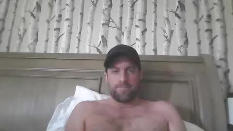 love2show21 online show from October 3, 2025, 6:27 pm