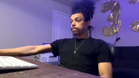 Snapshot of love4heelz chatting on January 6, 2025, 8:39 pm Prynce online show from January 6, 2025, 8:39 pm