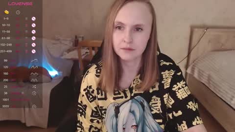 Snapshot of love_agatha chatting on October 6, 2025, 5:05 am Agatha online show from October 6, 2025, 5:05 am