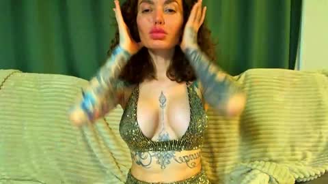 Cute face online show from March 21, 2026, 12:43 pm