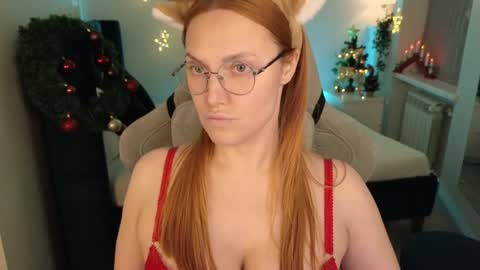 love_call online show from December 24, 2024, 8:44 am