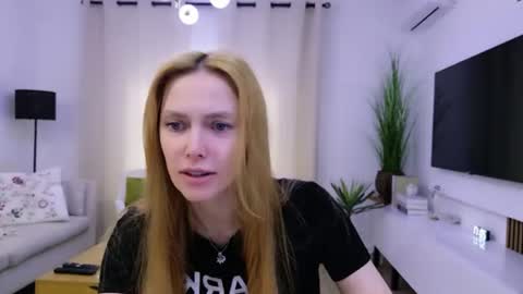 love_call online show from June 12, 2026, 6:56 am