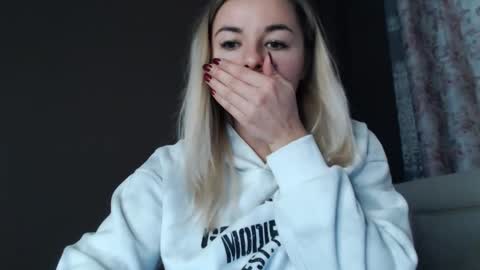 Megane online show from January 14, 2026, 9:48 am