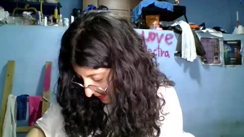 Snapshot of love_electra chatting on October 10, 2025, 1:59 am love_electra online show from October 10, 2025, 1:59 am