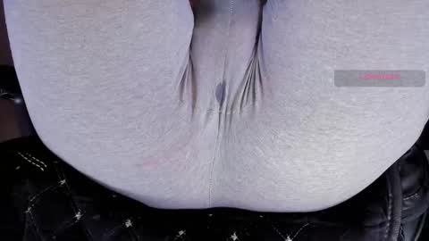 Snapshot of love_hard_kiru chatting on September 16, 2025, 12:17 pm Kira online show from September 16, 2025, 12:17 pm