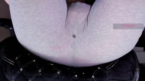 Kira online show from October 22, 2025, 1:44 pm