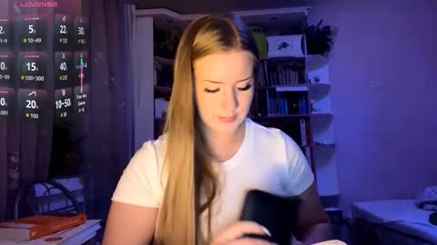 Snapshot of love_haven chatting on October 3, 2025, 3:31 pm Megan online show from October 3, 2025, 3:31 pm