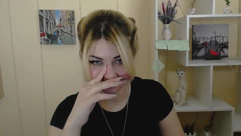 Alexya online show from February 16, 2025, 5:15 pm