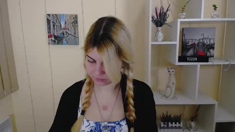 Alexya online show from February 19, 2025, 1:28 pm