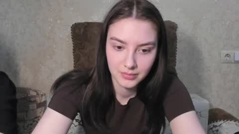 Snapshot of love_lina_muuur chatting on March 23, 2026, 4:11 pm LINA online show from March 23, 2026, 4:11 pm
