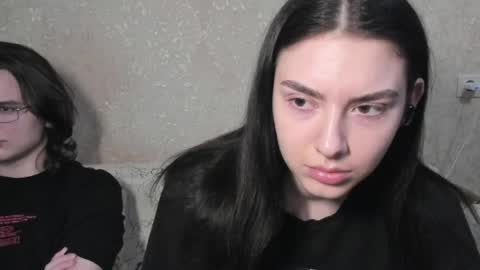LINA online show from May 13, 2026, 7:28 am