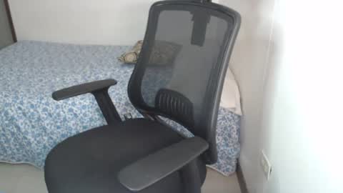 Snapshot of love_room_0206 chatting on February 18, 2026, 4:08 am Andys and mary online show from February 18, 2026, 4:08 am