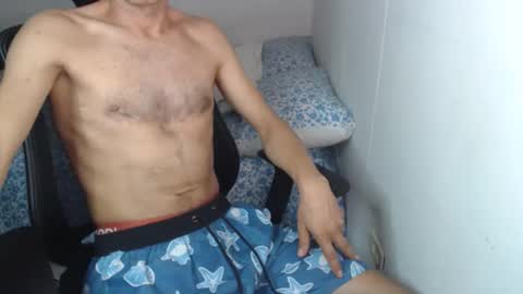 Snapshot of love_room_0206 chatting on March 31, 2026, 2:57 am Andys and mary online show from March 31, 2026, 2:57 am