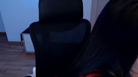 Samantha online show from December 15, 2024, 6:37 pm