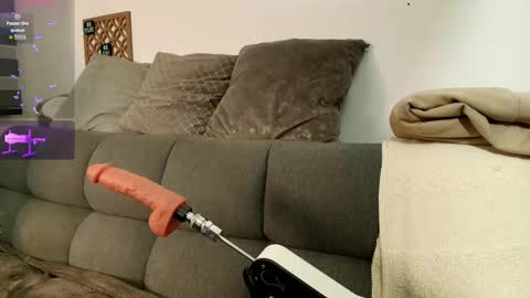 Snapshot of love_sharol chatting on November 9, 2025, 4:00 am Sharol Leon online show from November 9, 2025, 4:00 am