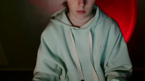 Vivian online show from January 10, 2026, 1:35 pm