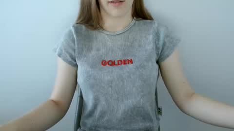 Snapshot of love_vivian chatting on June 25, 2026, 11:04 am Vivian online show from June 25, 2026, 11:04 am