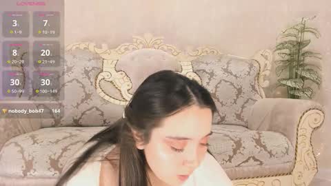 Snapshot of loveame69 chatting on October 17, 2025, 4:42 pm Amaya online show from October 17, 2025, 4:42 pm