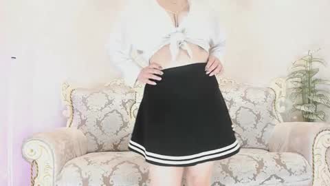 Snapshot of loveame69 chatting on October 19, 2025, 3:12 pm Amaya online show from October 19, 2025, 3:12 pm