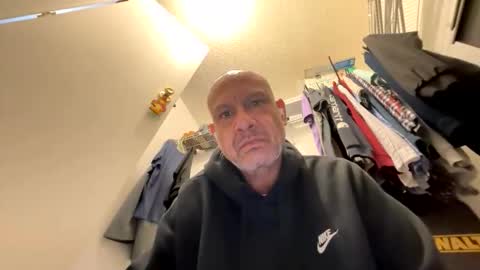 loveazz4me online show from November 16, 2025, 3:23 am